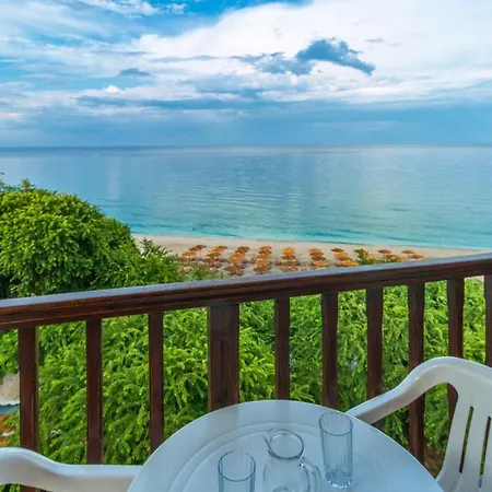 Apartament Kyma Papa Nero *
