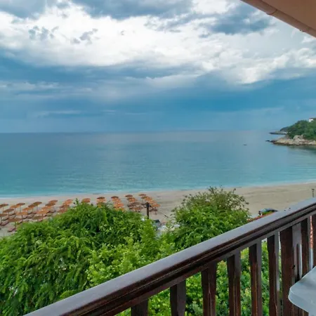 Kyma Papa Nero Apartman *