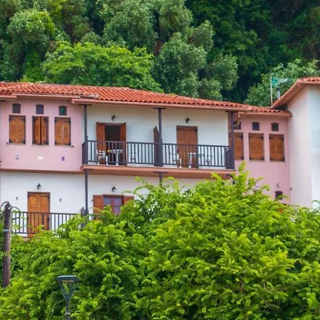 Kyma Papa Nero Apartment *