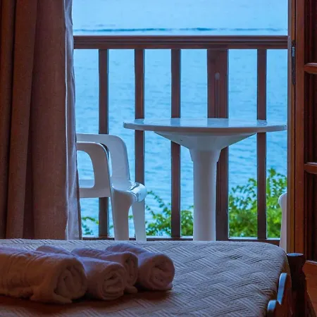 Kyma Papa Nero Apartament Agios Ioannis (Thessaly)